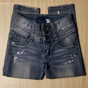 Mudd Girls Paint Splatter Cropped Jeans 6